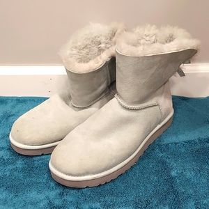 Women's UGG boot